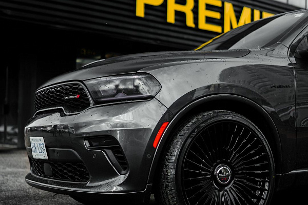 Фото дисков Giovanna Tulum Черный глянец на Dodge Durango III