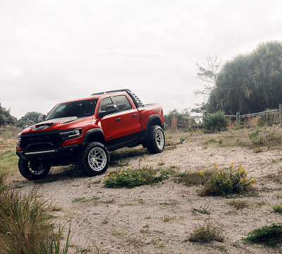 Фото дисков Vossen HFX-1 (6-Lug) на Ram 1500 V