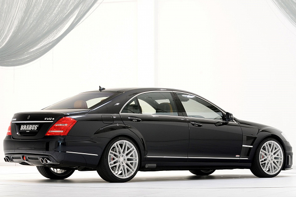 Brabus SV12 R Biturbo 800