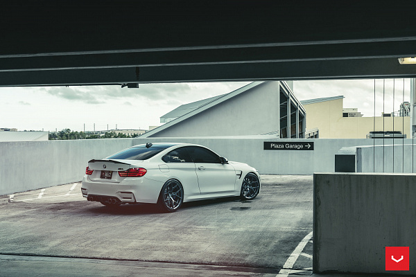 Фото дисков Vossen HF-5 Сатиновый графит на BMW 4/M4 (F32/F82)