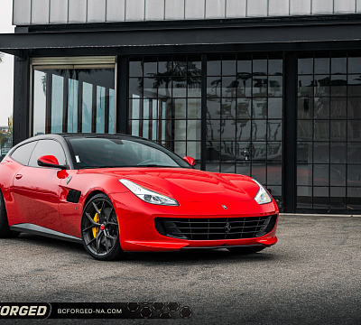 Фото дисков BC Forged KL01 на Ferrari GTC4Lusso