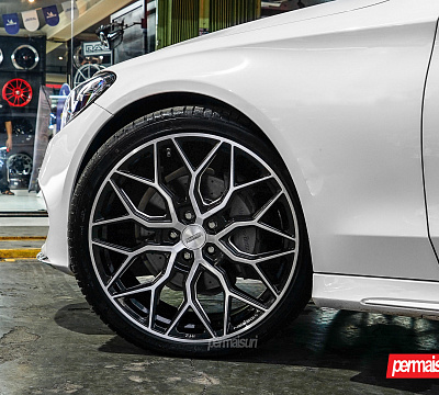 Фото дисков Vossen HF-2 на Mercedes-Benz C-Class (W205)