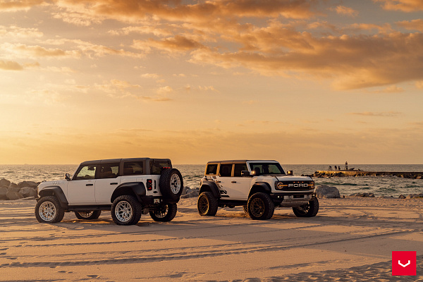 Фото дисков Vossen HFX-1 (6-Lug) Сатиновая бронза на Ford Bronco