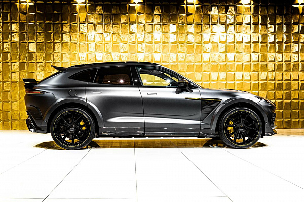 Фото дисков Mansory DX.5 Черный глянец на Aston Martin DBX