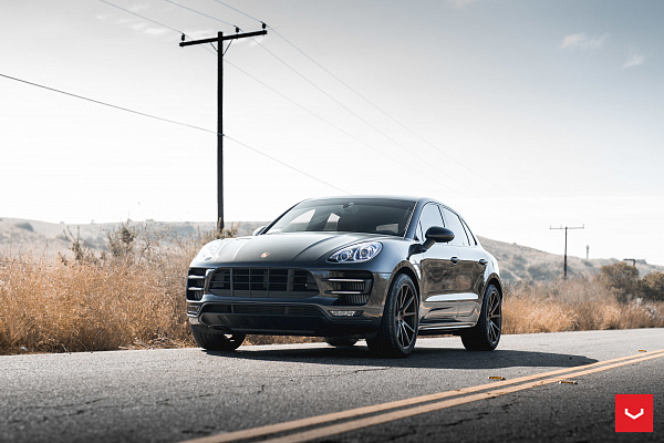 Фото дисков Vossen VFS-1 Сатиновая бронза на Porsche Macan I