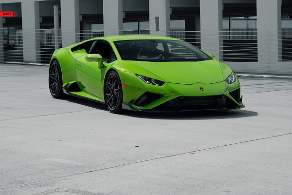 Фото дисков Anrky S3-X2 Черный сатин на Lamborghini Huracan