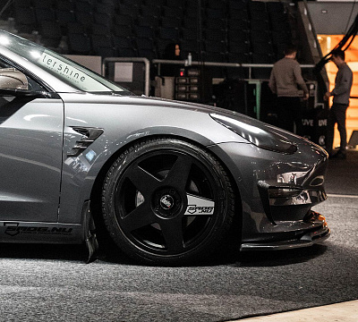 Фото дисков Bola B10 на Tesla Model 3