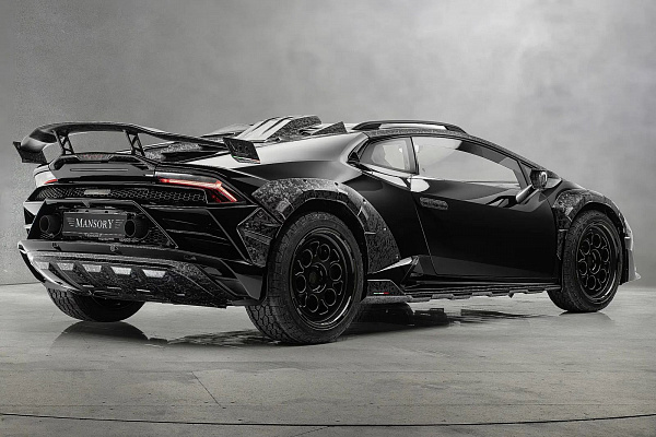 Фото дисков Mansory FO.6 Черный глянец на Lamborghini Aventador