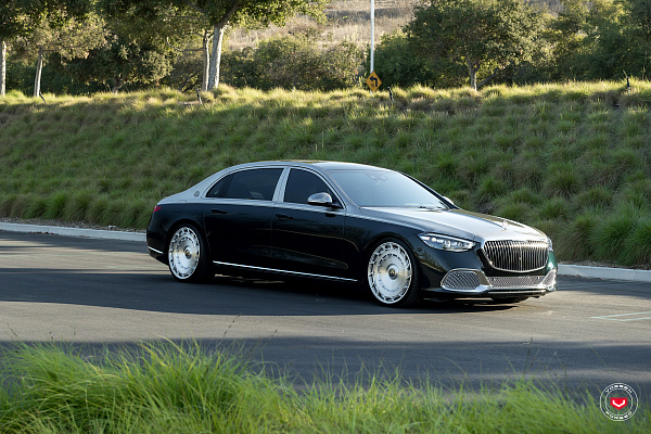 Фото дисков Vossen LC3-11T Глянцевый лак на Mercedes-Benz S-Class (W223)