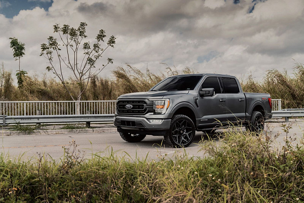 Фото дисков 4PLAY 4P06  на Ford F-150 XIV