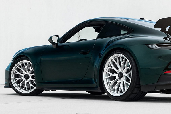 Фото дисков Anrky AN10 Глянцевый лак на Porsche 911 VIII