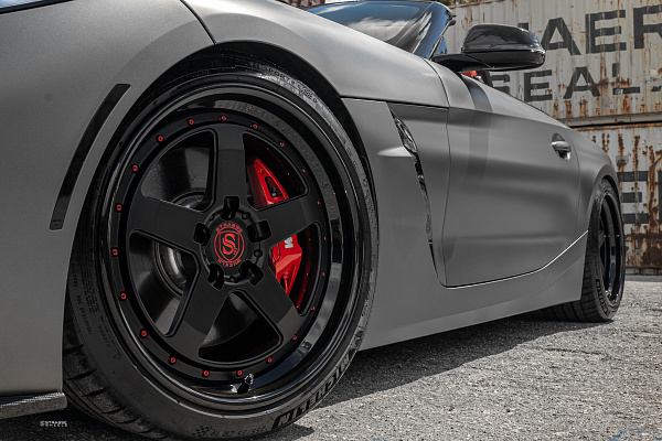 Фото дисков Strasse Wheels S5 Competition Черный сатин на BMW Z4 (G29)