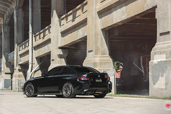 Фото дисков Vossen LC3-02 Глянцевый темный лак на BMW 2/M2 (G42/G87)