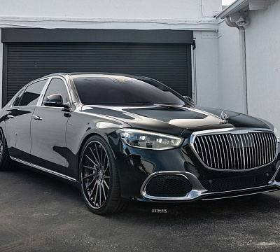 Фото дисков Strasse Wheels SV15T Deep Concave FS на Mercedes-Benz S-Class (W223)