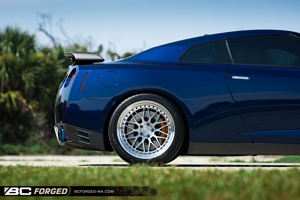 Фото дисков BC Forged LE81 // MLE81 Глянцевый лак на Nissan GT-R