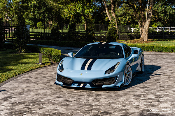 Ferrari 488