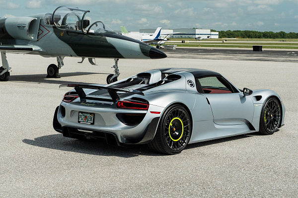 Фото дисков Anrky AN20 Aerosport Глянцевый темный лак на Porsche 918 Spyder
