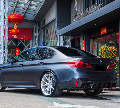 Фото дисков HRE P101 на BMW 5/M5 (G30/F90)