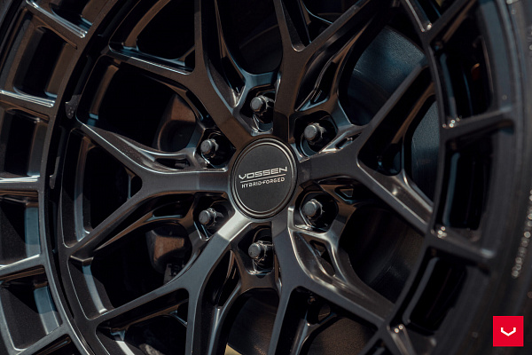 Фото дисков Vossen HFX-1 (6-Lug) Черный сатин на Ford Bronco