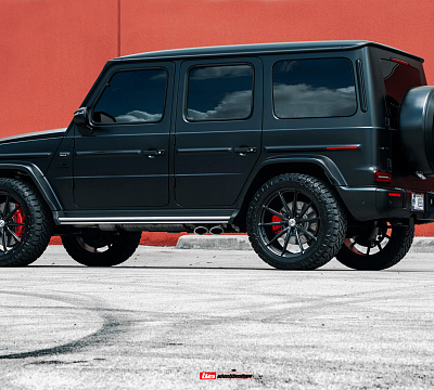 Фото дисков HRE P104SC на Mercedes-Benz G-Class III