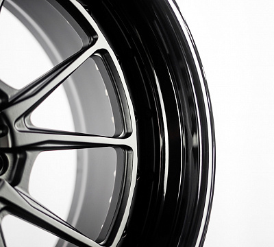 Strasse Wheels SV10 Track