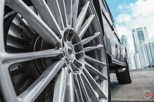 Фото дисков Vossen S17-04 Глянцевый лак на Mercedes-Benz G-Class III