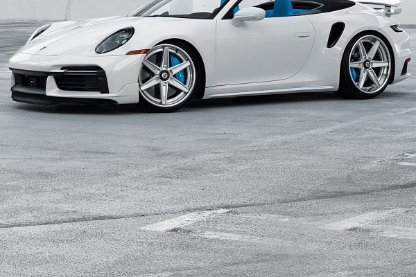 Фото дисков Anrky AN36-S Глянцевый лак на Porsche 911 VIII