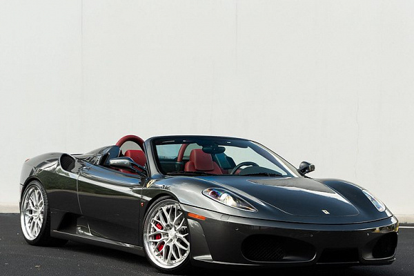 Фото дисков Anrky RS1 Глянцевый лак на Ferrari F430