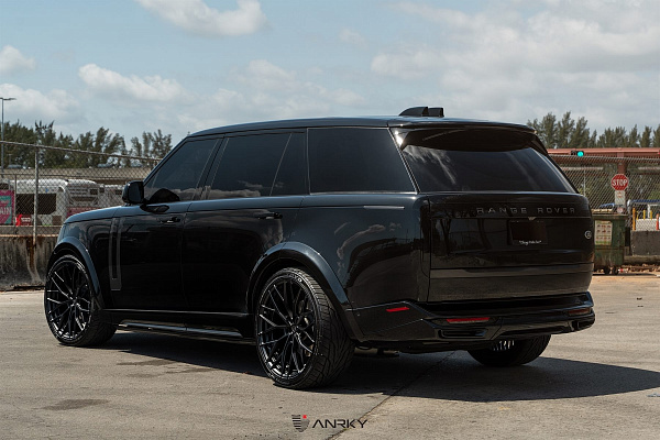 Фото дисков Anrky AN20 Черный сатин на Range Rover V