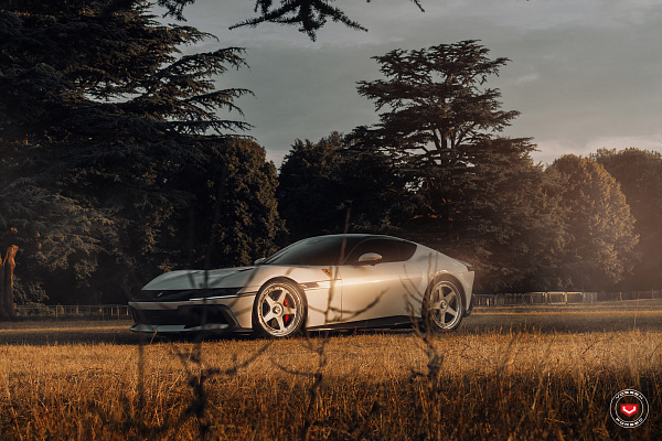 Фото дисков Vossen GEN-01 (3-Piece) Сатиновый лак на Ferrari 12Cilindri