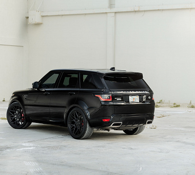 Фото дисков Vossen UV-1 на Land Rover Range Rover Sport II