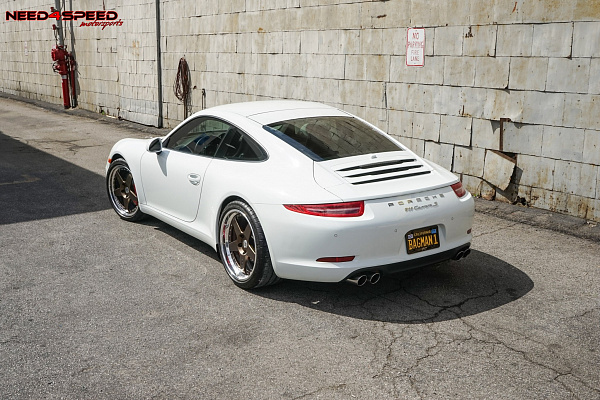 Фото дисков HRE C105 Сатиновая бронза на Porsche 911 VII