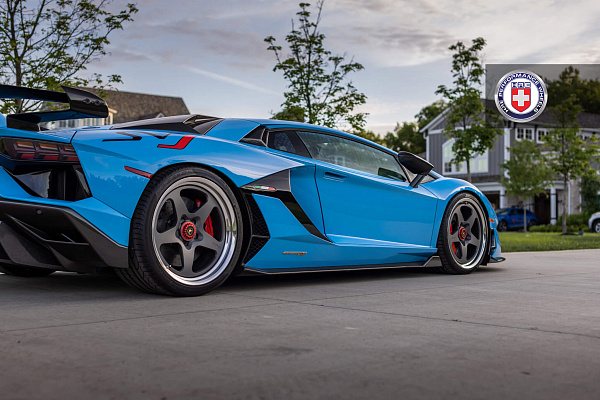 Фото дисков HRE 527 Сатиновый графит на Lamborghini Aventador