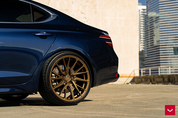 Фото дисков Vossen HF-4T Сатиновая бронза на Genesis G70