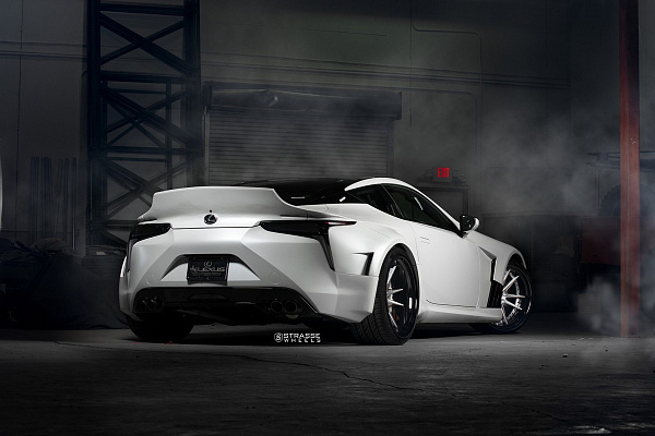 Фото дисков Strasse Wheels SV1 Deep Concave FS Глянцевый лак на Lexus LC 500