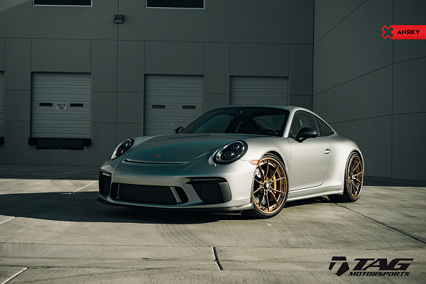 Фото дисков Anrky AN32 Сатиновое темное золото на Porsche 911 VII