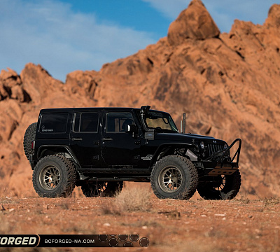 Фото дисков BC Forged LE72 // MLE72 на Jeep Wrangler III (JK)