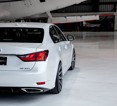 Фото дисков Vossen CV4 на Lexus GS IV