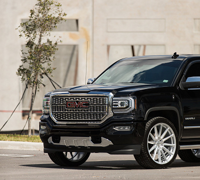 Фото дисков Vossen HF6-1 на GMC Sierra III