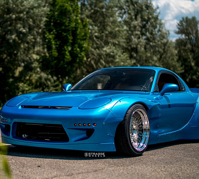 Фото дисков Strasse Wheels SC20 Retro на Mazda RX-7 III