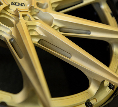 ADV.1 ADV10 Track Spec Advanced Series