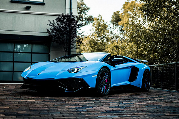 Фото дисков Brixton Forged FDE05 Черный сатин на Lamborghini Aventador