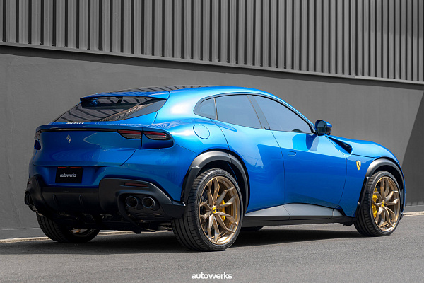Фото дисков HRE P201 Глянцевая шампань на Ferrari Purosangue