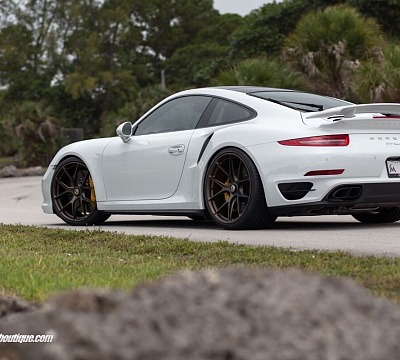 Фото дисков HRE P101 на Porsche 911 VII