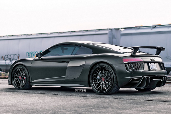 Фото дисков Strasse Wheels SV10M Deep Concave FS Другой цвет на Audi R8 (4S)