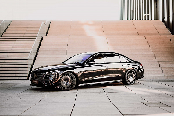 Фото дисков BRABUS Monoblock M (Platinum Edition) Черный глянец на Mercedes-Benz S-Class (W223)