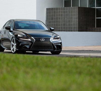 Фото дисков Vossen CV3 на Lexus IS II
