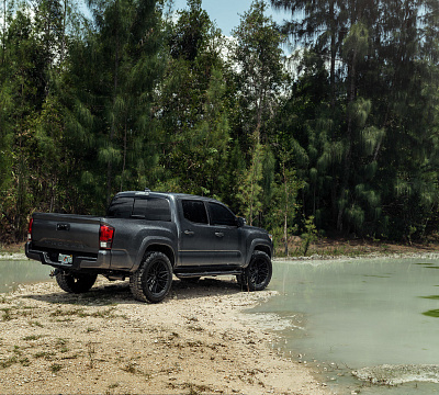 Фото дисков Vossen HF6-5 на Toyota Tacoma III
