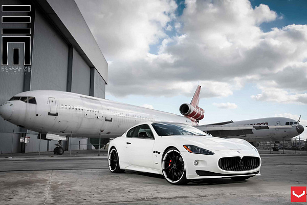 Фото дисков Vossen CVT Черный глянец на Maserati GranTurismo I