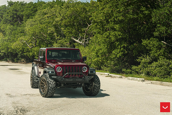 Фото дисков Vossen HF-3 Сатиновая бронза на Jeep Gladiator II (JT)